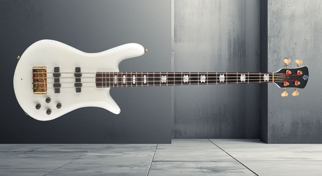 Een iconische Spector Doug Wimbish bas keert terug