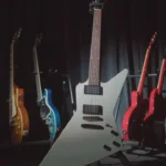 De jaren ’80 zijn terug: Epiphone pakt uit met de Explorer 80s EMG