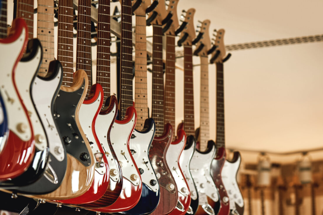 De Fender Lawsuit