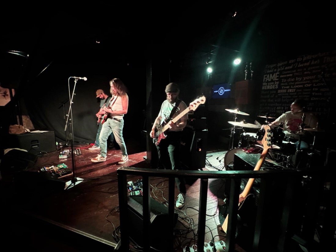 Live Review: Desert Colossus en Cervus