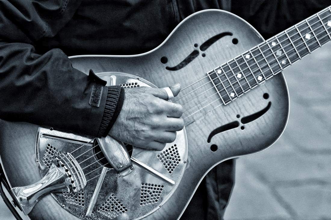 UpsizingGear_De blues de meest vrije gevangenis voor gitaristen