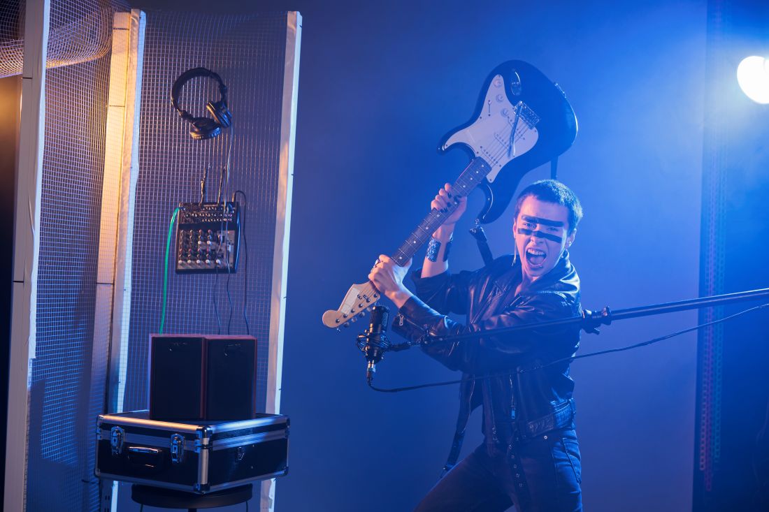 De meest iconische gitaar smashes ooit: wanneer rockgitaren eraan moesten geloven