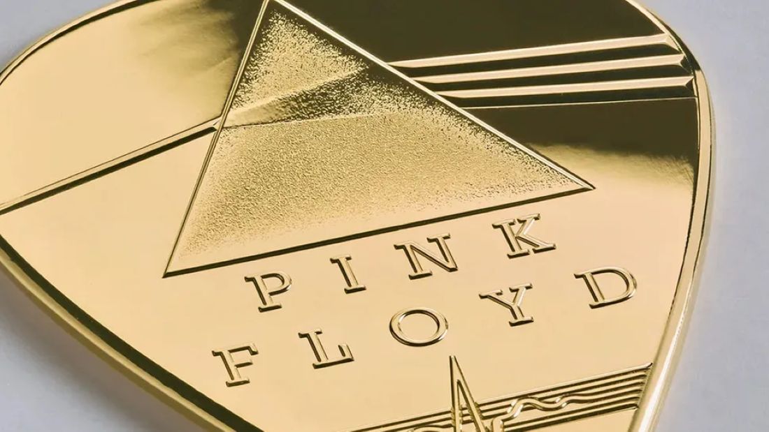 Pink Floyd krijgt een gouden gitaarplectrum: een stukje Dark Side of the Moon voor duizenden euro's