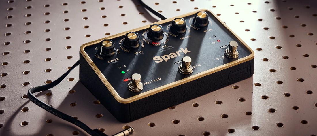 Positive Grid Spark PEDAL brengt een complete gitaarsetup naar de vloer